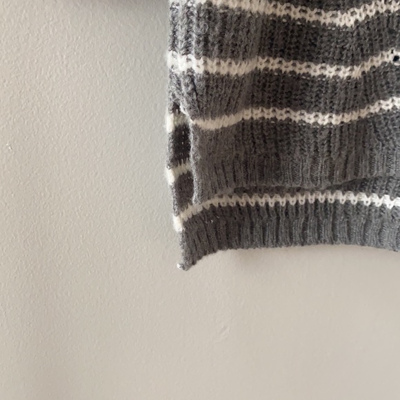 Merona Sweater - Size L - Picture 5 of 7